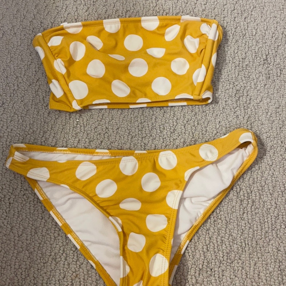 polka dot bikini